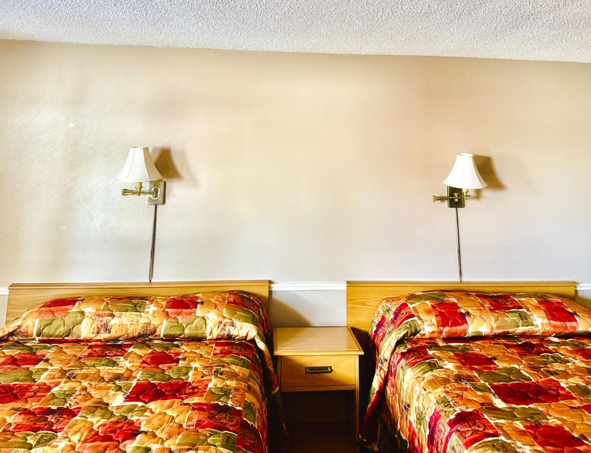 Adams Motel ซูเซนต์มารี ภายนอก รูปภาพ