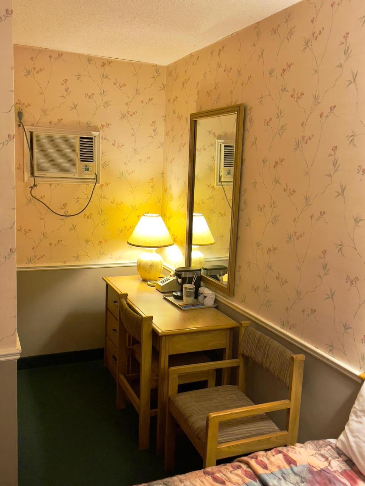 Adams Motel ซูเซนต์มารี ภายนอก รูปภาพ