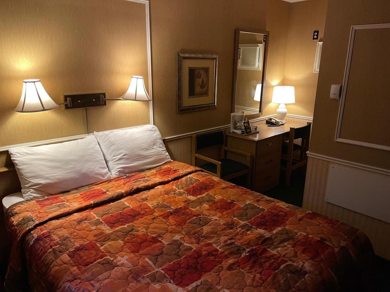 Adams Motel ซูเซนต์มารี ภายนอก รูปภาพ
